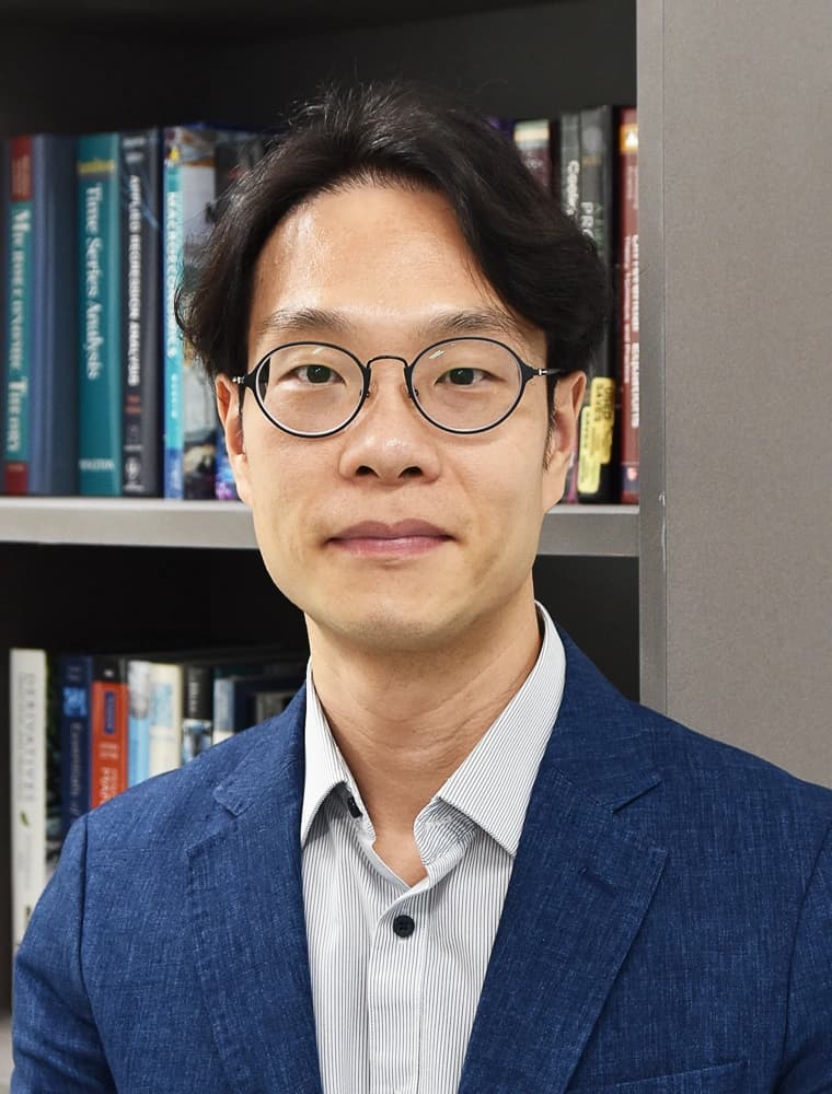 정준영 (Chune Young Chung)